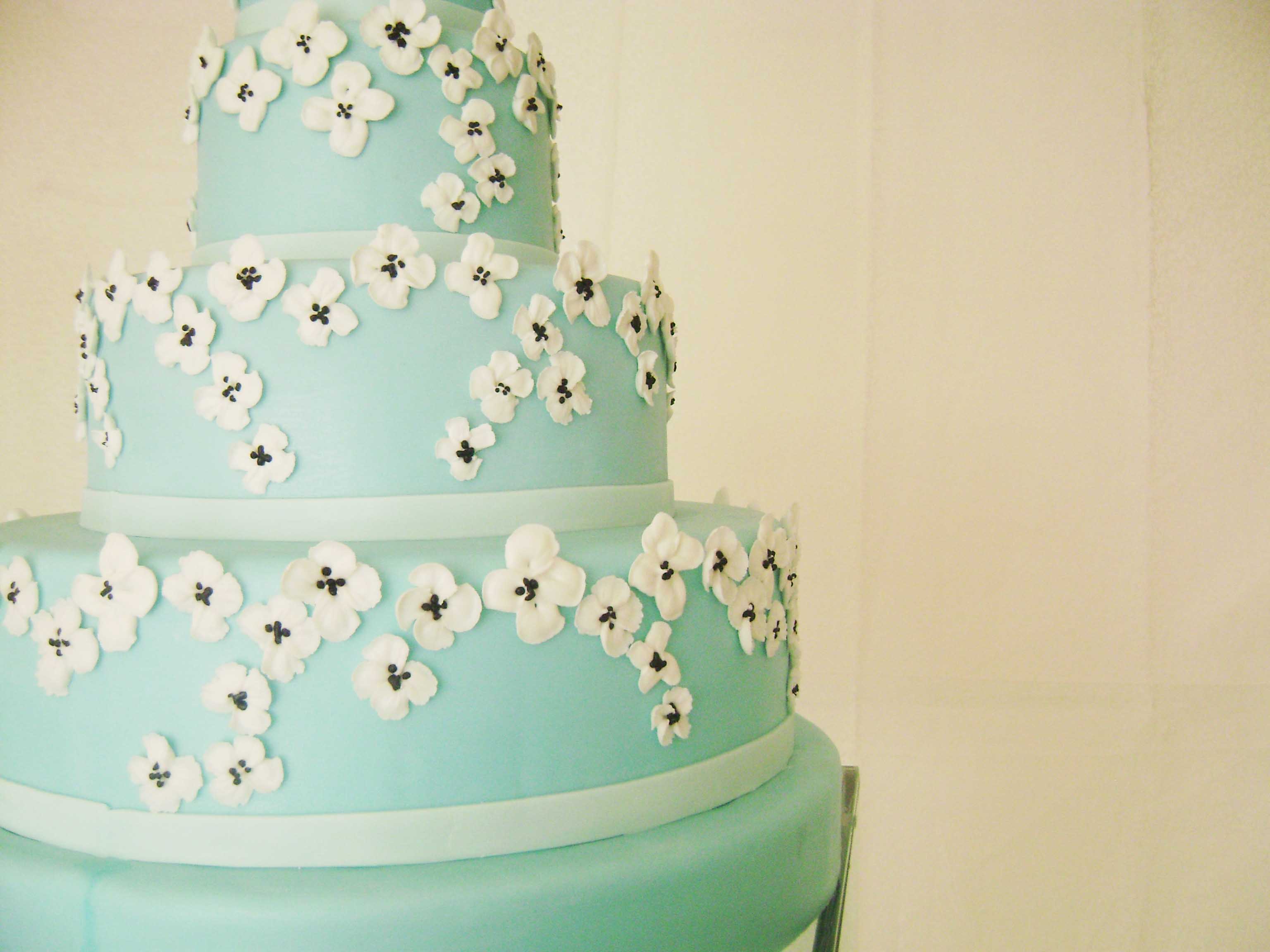 blue cake