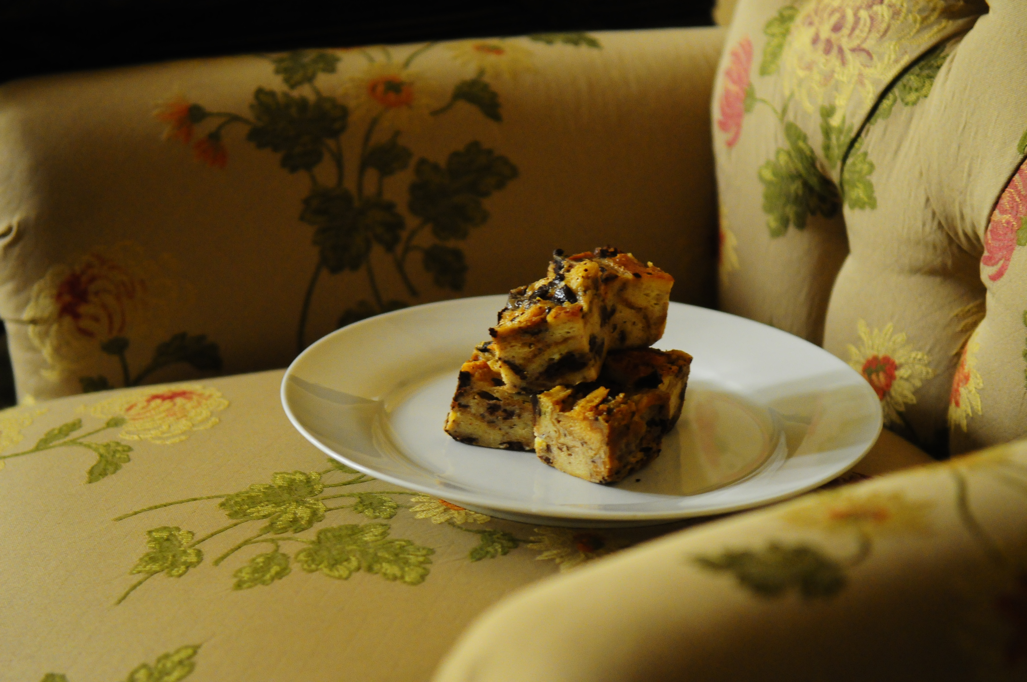 banana chocolate bread pudding slices